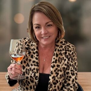 Meet your Posher, Vicky